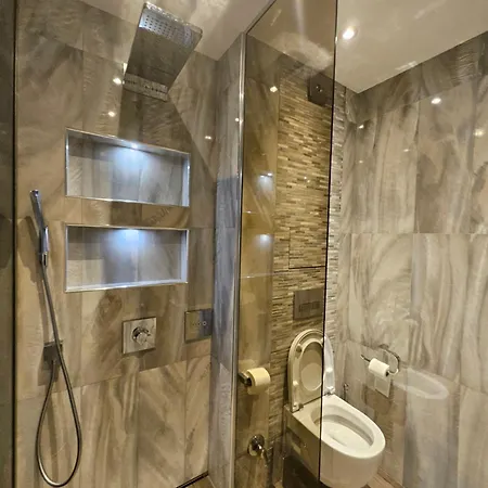 Apartman страхотен тристаен анжелика Szveti Vlasz
